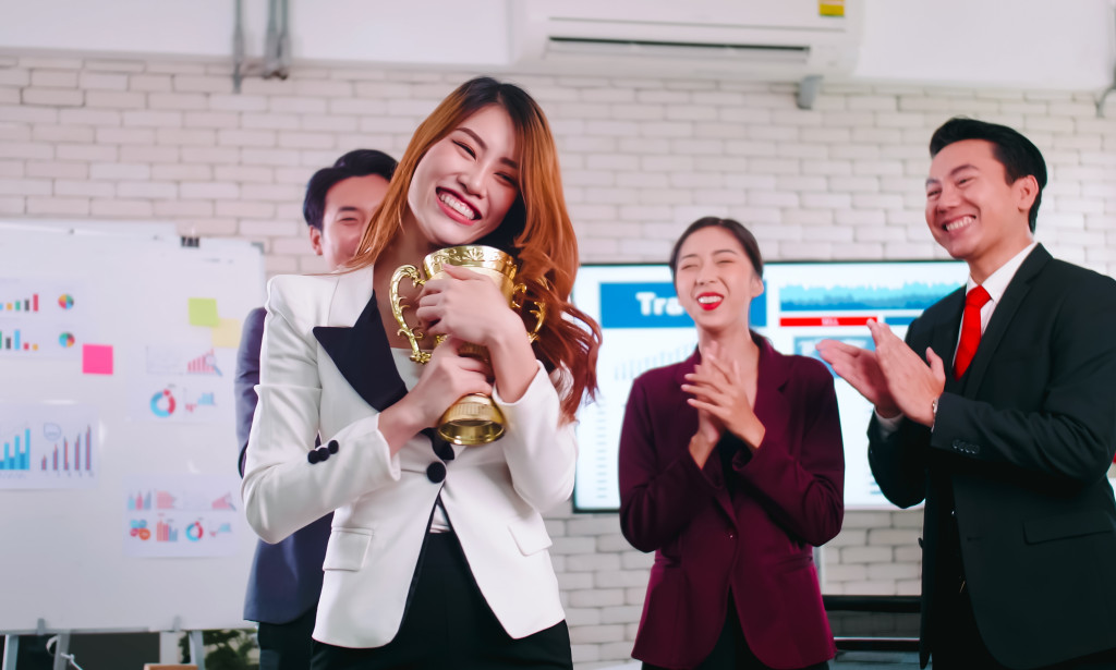 أجمل عبارات التكريم