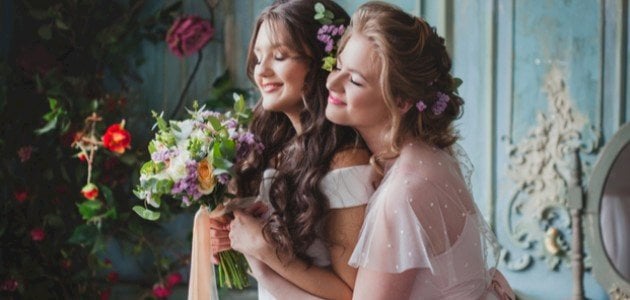 عبارات تهنئة للعروس من صديقتها بالزواج