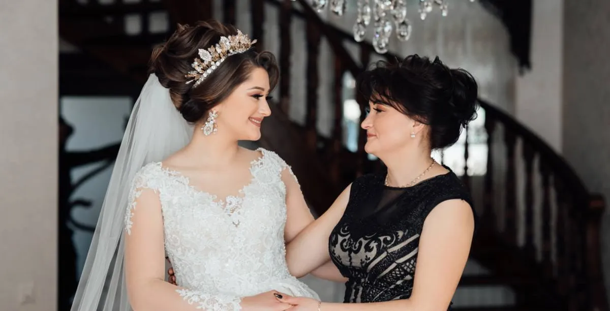 عبارات تهنئه من الام لابنتها العروس