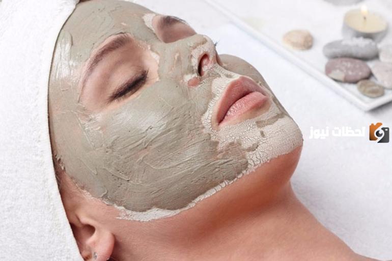 فوائد ماسك الطين للبشرة الدهنية
