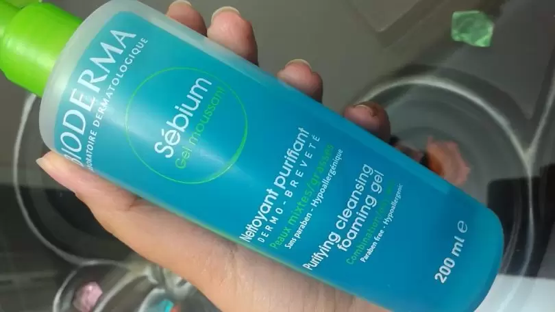 غسول بيوديرما الازرق للبشرة