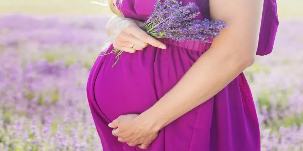 الوزن الطبيعي للجنين في الشهر الثامن
