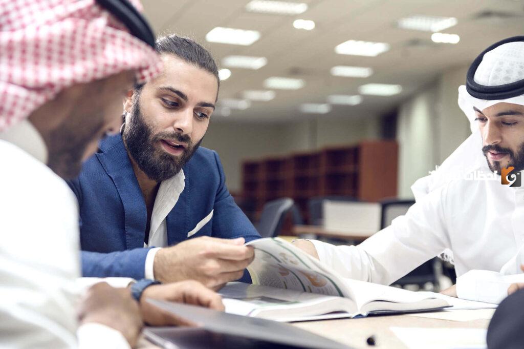 امتلك وظيفتك في نيوم واحصل على المكافآ