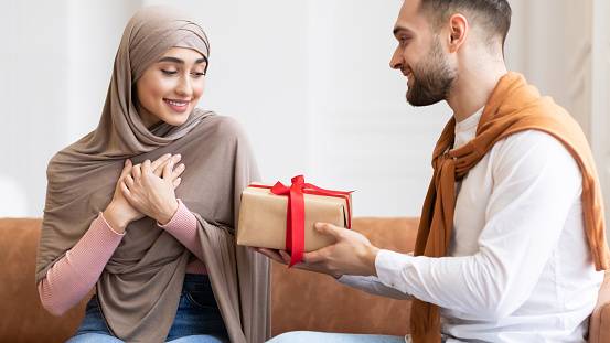 رسائل للزوج بمناسبة عيد الفطر