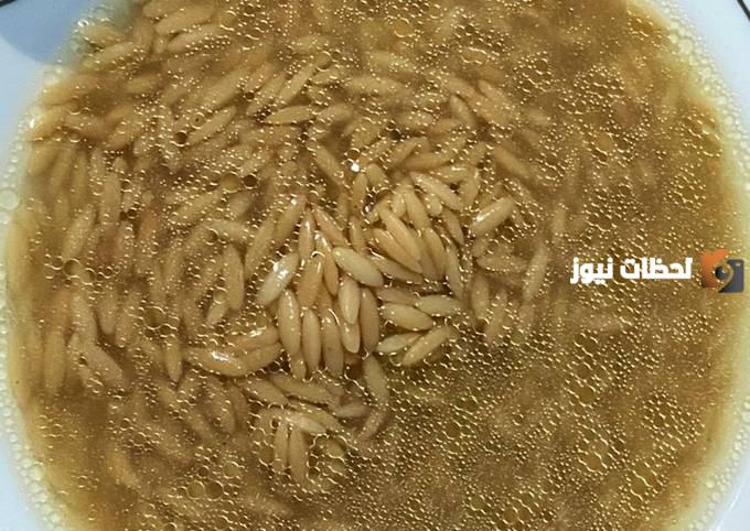 طريقة عمل شوربة لسان عصفور
