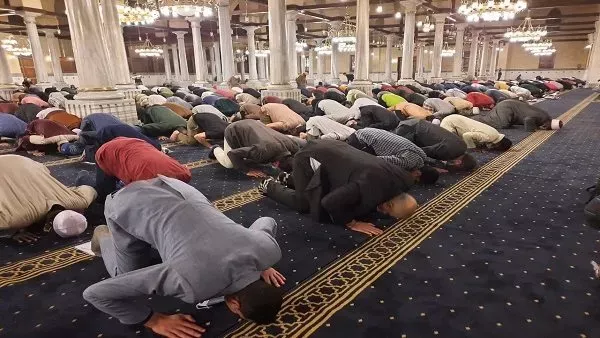 مواعيد الصلوات الخمس في مصر