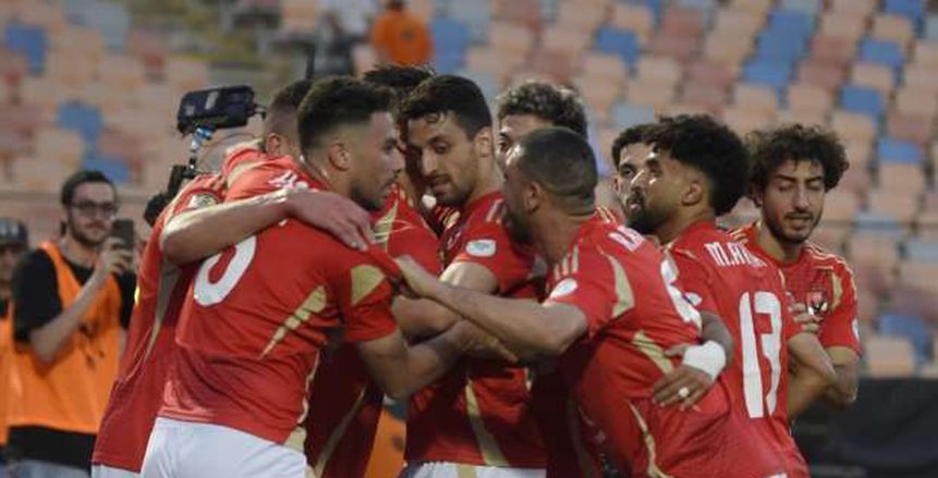 تحديد أول الراحلين عن الأهلي قبل قدوم المدرب الجديد