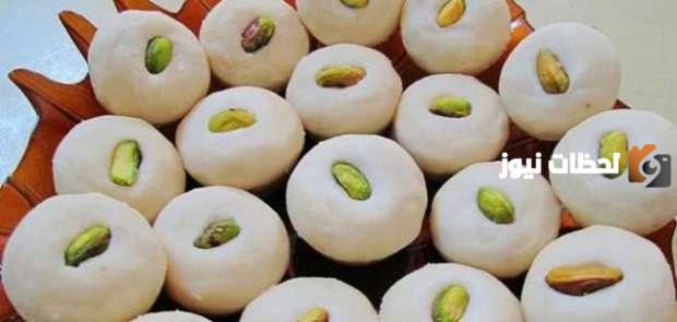 تحضير الحلويات والمعجنات لعيد الفطر الصغير