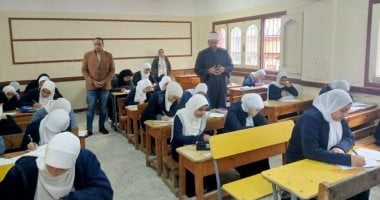 رئيس كنترول الثانوية الأزهرية لليوم السابع: 173,616 طالبًا يخوضون الامتحانات
