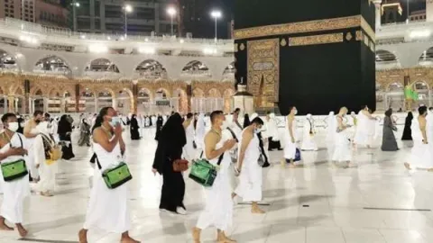 ممنوع استقبال حاملي تأشيرة الزيارة