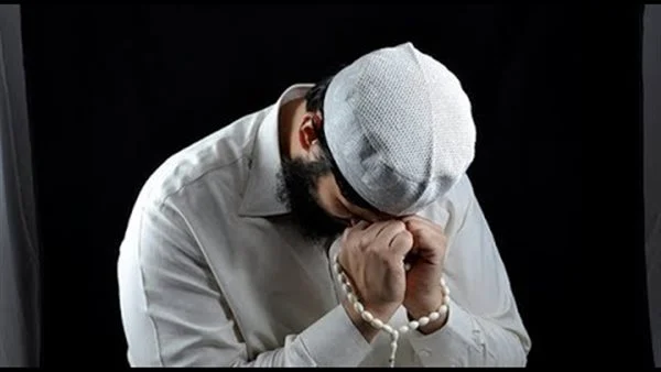 هل يأثم من لا يصلي صلاة العيد