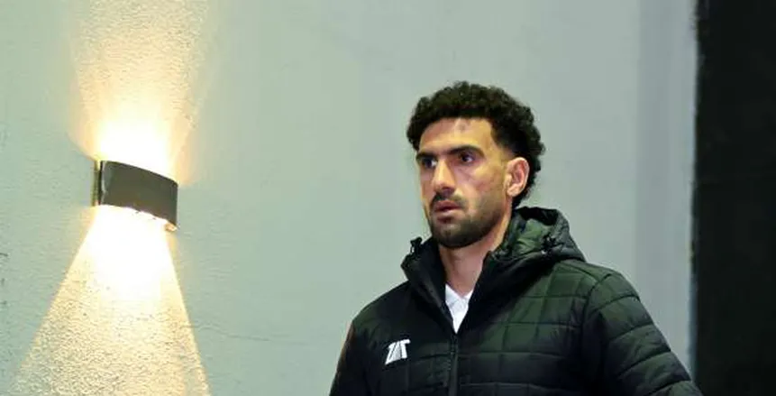 منع محمد عواد من تدريبات الزمالك بفرمان من أيمن الرمادي.. وجلسة ثلاثية