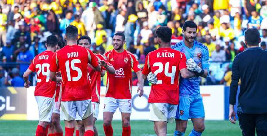 عرض خليجي يطيح بثنائي الأهلي.. وتأكد الغياب عن كأس العالم للأندية 2025