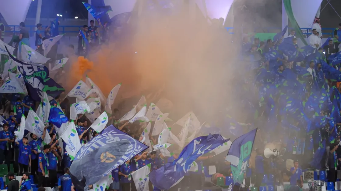 أزمة تلاحق الفتح قبيل مواجهة الهلال في دوري روشن ..
