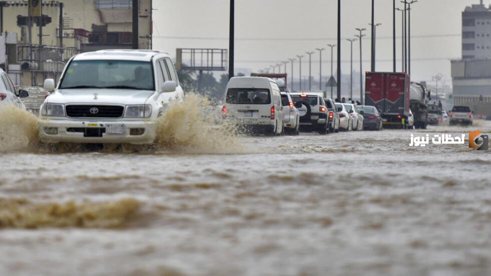 أمطار غزيرة وسيول على هذه المناطق في المملكة