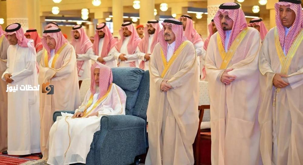 أمير الرياض ونائبه يشاركان في صلاة الميت على الأميرة جواهر بنت بندر آل سعود