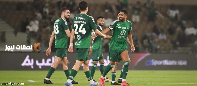 أهلي جدة يسجل رقماً تاريخياً في دوري المحترفين برباعية خالدة تألق كبير