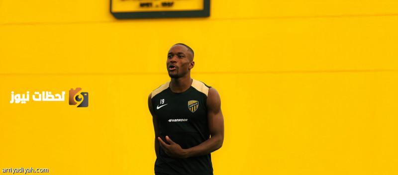 الاتحاد يستعين بـ 6 أجانب لمواجهة الشباب في مباراة مهمة اليوم