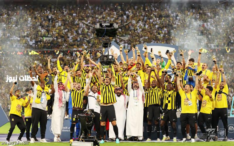 الاتحاد يسعى للحصول على قائمة لاعبي الهلال والأهلي والفتح قبل المواجهة