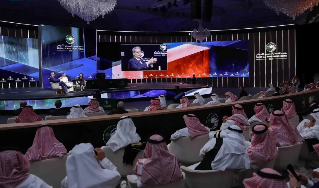 الجدعان وبسنت يؤكدان على أهمية تعزيز الشراكة الاقتصادية بين السعودية وأمريكا