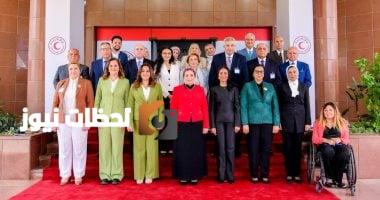 السيدة انتصار السيسي: أتشرف بتولي الرئاسة الفخرية للهلال الأحمر المصري.
