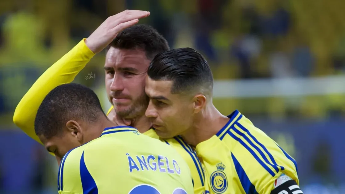 بديل لابورت يلوح في الأفق: النصر يضع شروطه لرحيل المدافع