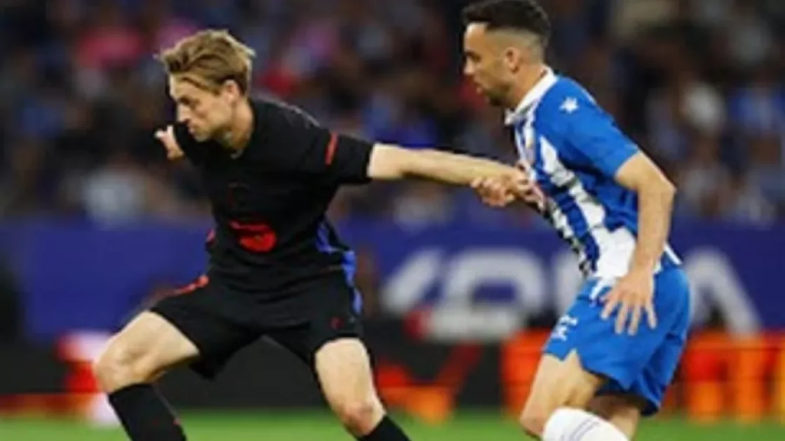برشلونة يخوض شوطاً أول سلبياً ضد إسبانيول في الدوري الإسباني