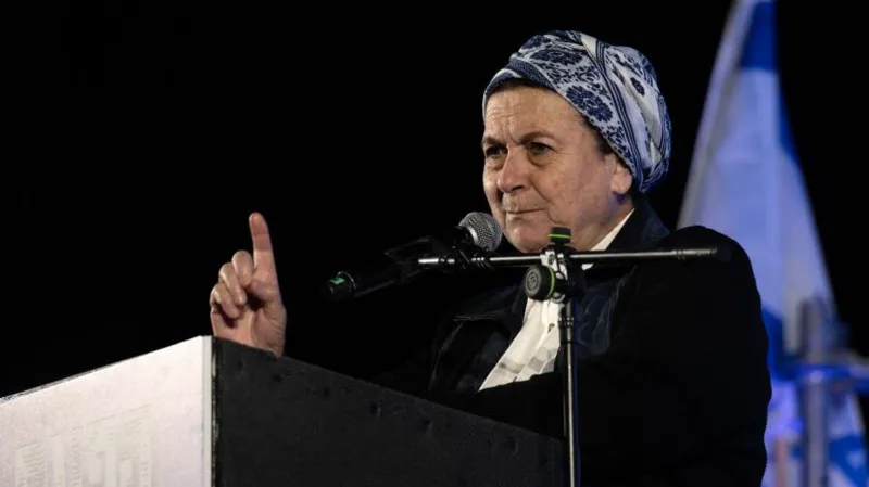 بريطانيا تفرض عقوبات على عرابة المستوطنين وتهدد العلاقات الدولية