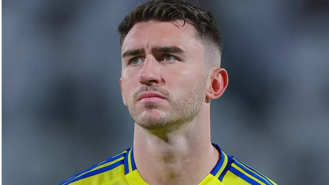 بيولي يقرر رحيل لابورت من النصر بسبب