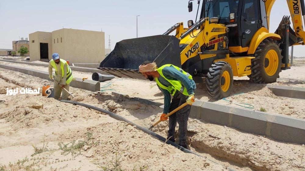 تأهيل المنافذ الداخلية وتحسين حديقة المخطط الجنوبي في أم الحمام