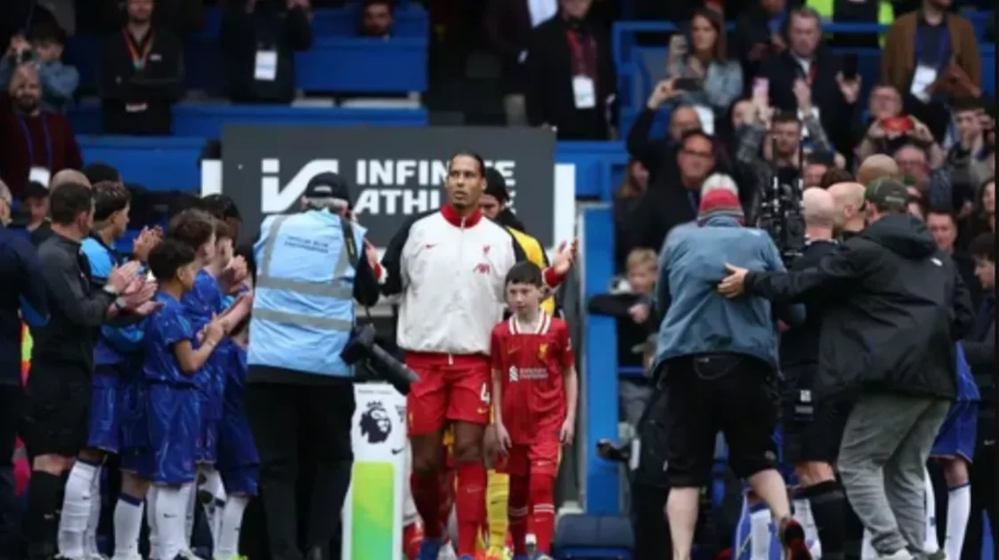 تدريب أسبوعي مفاجئ لنجوم ليفربول بعد التتويج بالدوري الإنجليزي