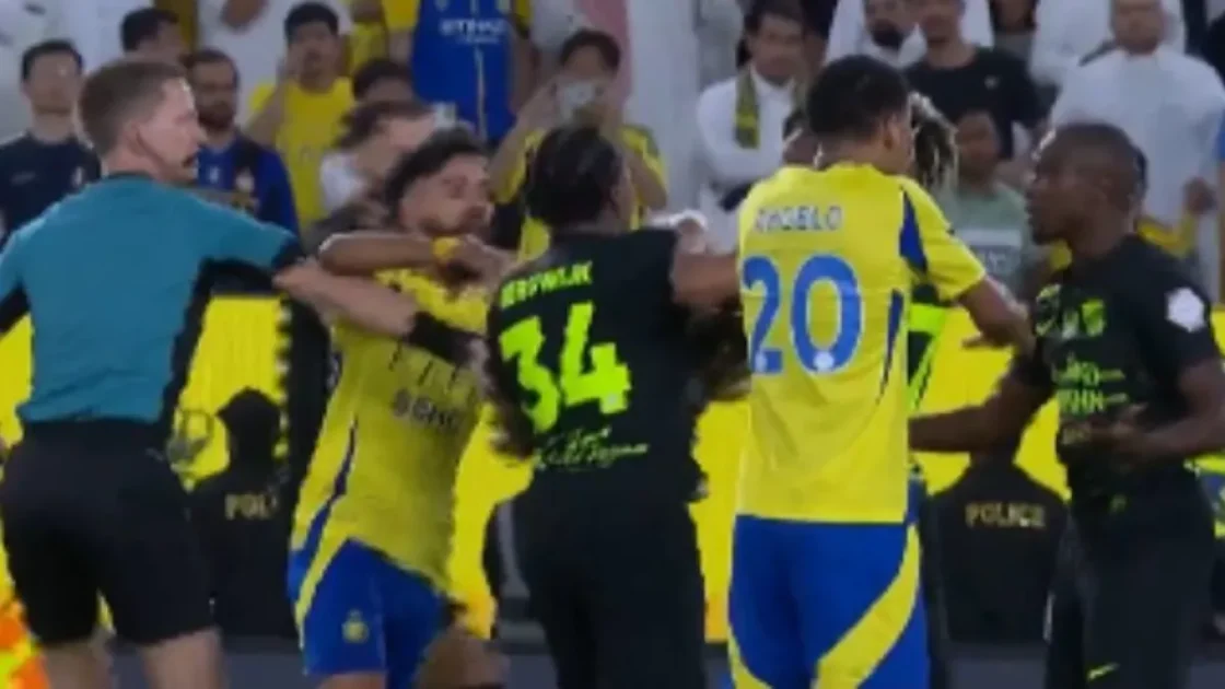 ثنائي النصر يغيب عن مواجهة الأخدود في دوري روشن
