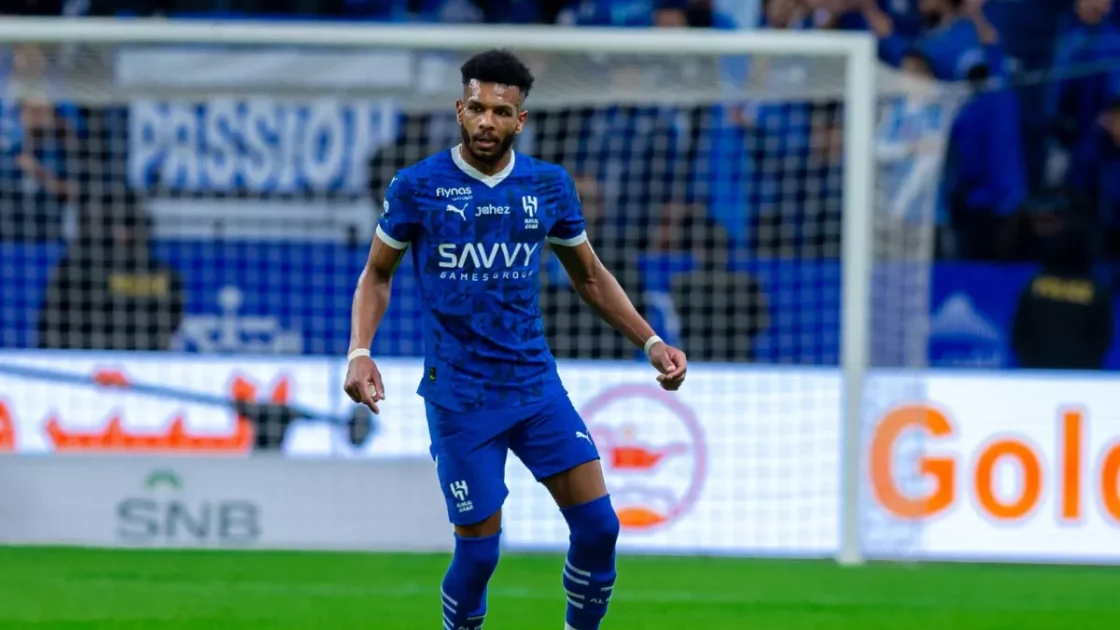 جماهير الهلال تشن هجومًا ناريًا على البليهي وسط
