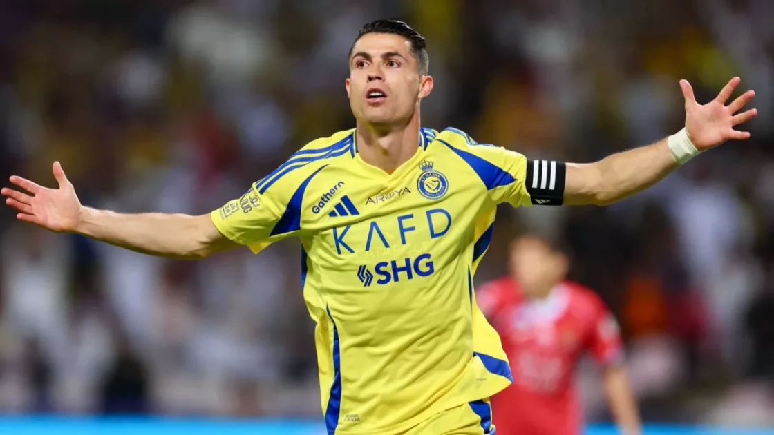 رونالدو يعيد توقيعه مع النصر .. تطورات مثيرة تذهل الهلال