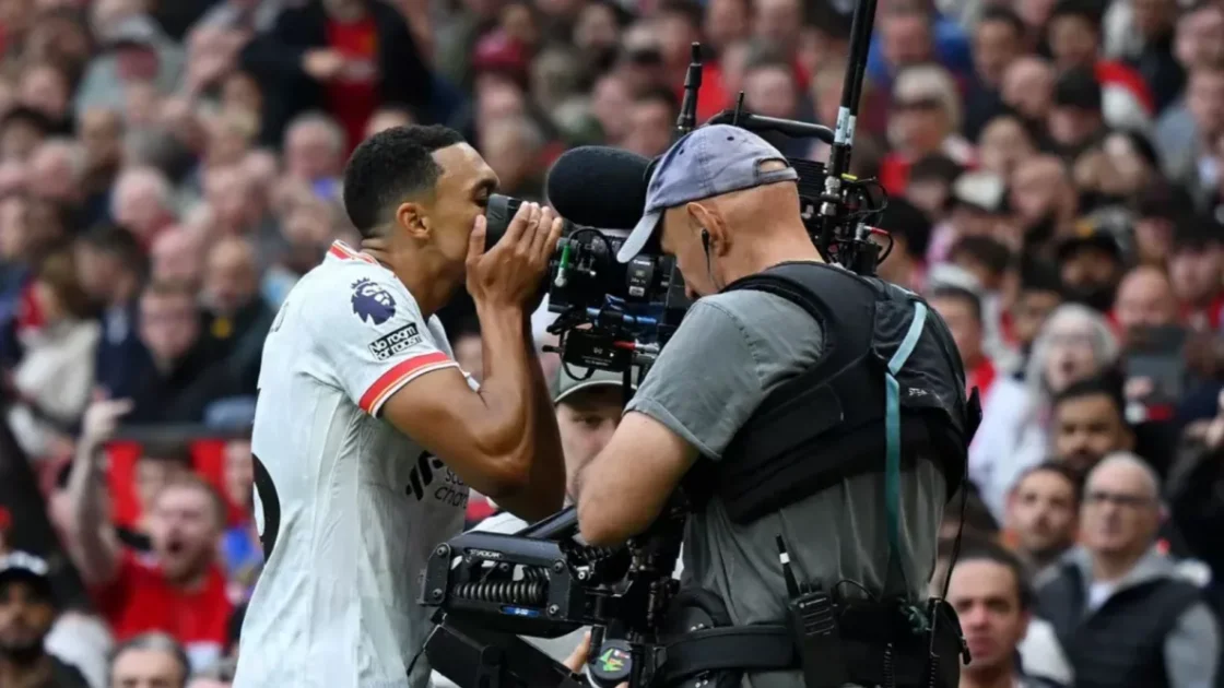 ريال مدريد يحظر أرنولد من ارتداء الرقم
