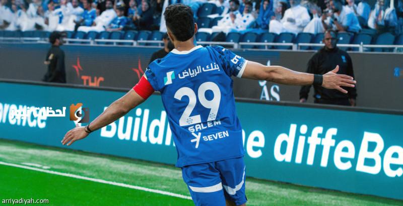 سالم يتجاوز القحطاني ويفرض تحديًا قويًا على صدارة الجابر في الدوري