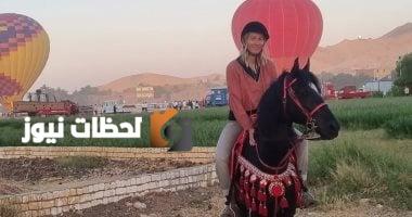 سياح العالم يستمتعون بجولات البالون الطائر ورحلات سفاري الخيول بين معابد الأقصر (صور)