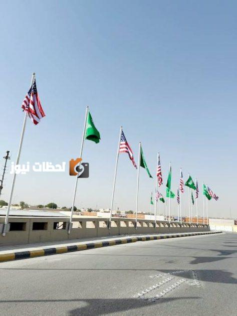 شوارع الرياض تزهو بالأعلام السعودية والأمريكية