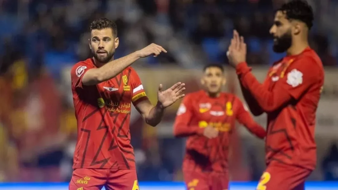 ضم القادسية لاعب الاتحاد في الانتقالات الصيفية