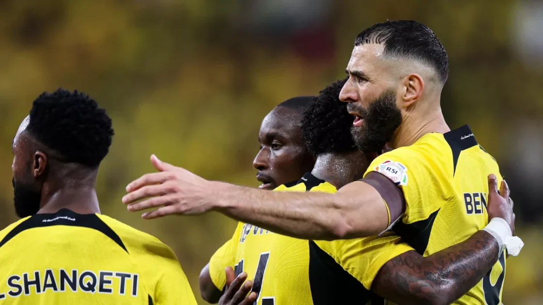 غموض يحيط بغياب بنزيما عن مواجهة الاتحاد ضد الشباب في دوري روشن