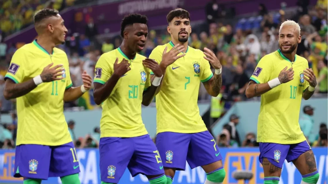 قرار أنشيلوتي المفاجئ بعد توليه تدريب البرازيل يثير الأضواء!