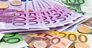 قيمة اليورو اليوم الخميس 8 مايو 2025 خلال منتصف التعاملات مقابل الجنيه في البنوك