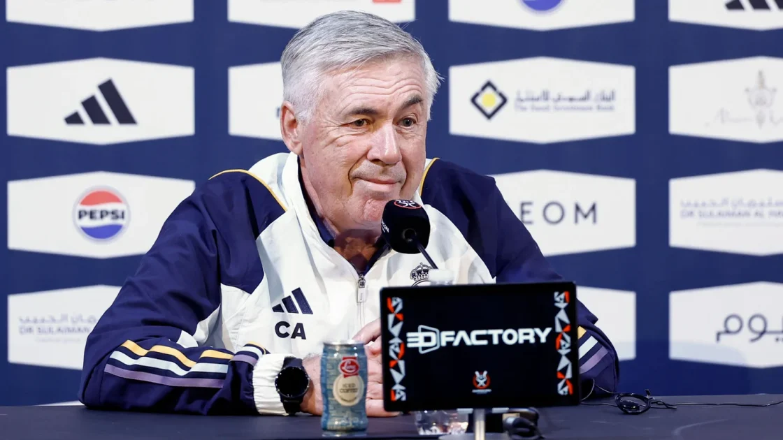 كارلو انشيلوتي يوقع عقود تدريب منتخب البرازيل رسميا في 2023