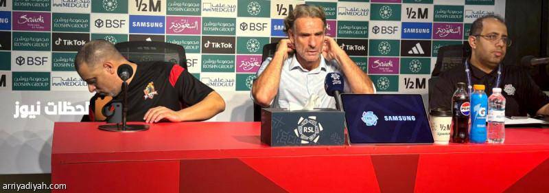 كارينيو يفاجئ الجميع بتصريح مثير: لا أعلم عن الاحتجاج ضد النصر