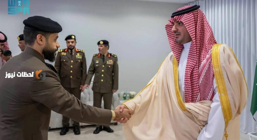 لقاء عبدالعزيز بن سعود مع مدير مكافحة المخدرات في مكة المكرمة