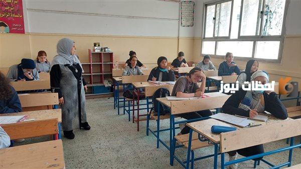 للصف السادس الابتدائي
