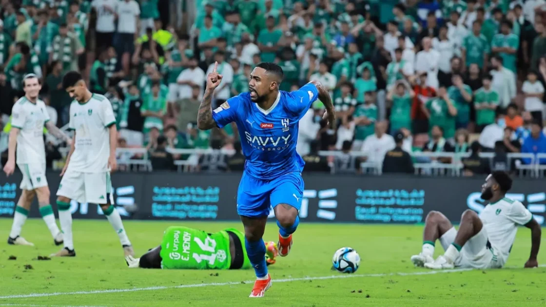 مالكوم يقترب منDeparture والهلال يبدأ مفاوضات جديدة
ماليكوم على أعتاب الرحيل والهلال يتفاوض بجدية
الرحيل يلوح في الأفق: مالكوم وهلال يعقدان مفاوضات
مالكوم يغادر قريباً والهلال يسعى لإرسال عرض رسمي
الرحيل يقترب: مالكوم والهلال في جولة من المفاوضات
