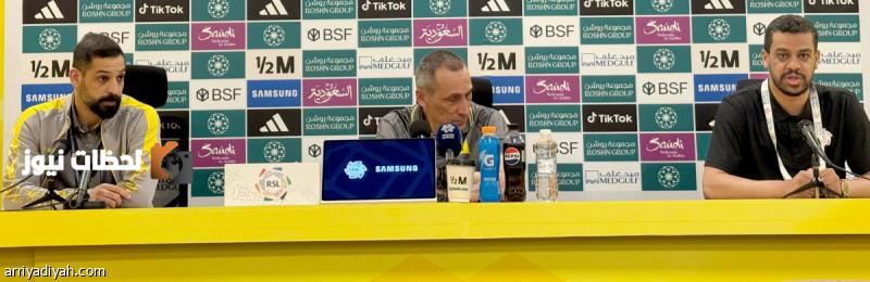 مدرب النصر يعبر عن تفوق المنافس ويكشف تفاصيل تجربته المختلفة مع الوحدة