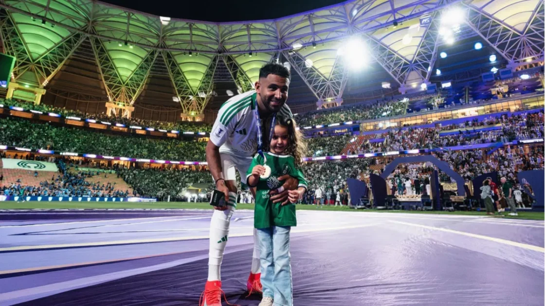مستقبل محرز مقلق للهلال والنصر.. "التهديد يطال الاتحاد أيضاً"