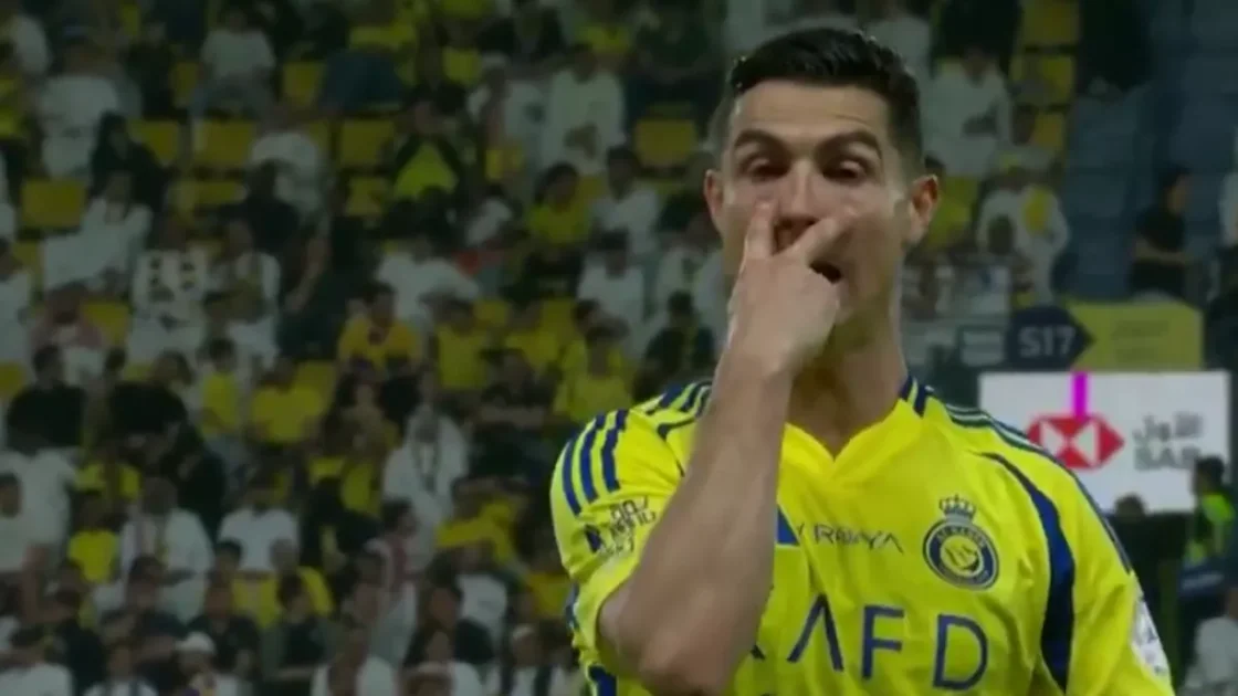 مصير رونالدو في الهلال يتحدد بقرار مفاجئ يسرد